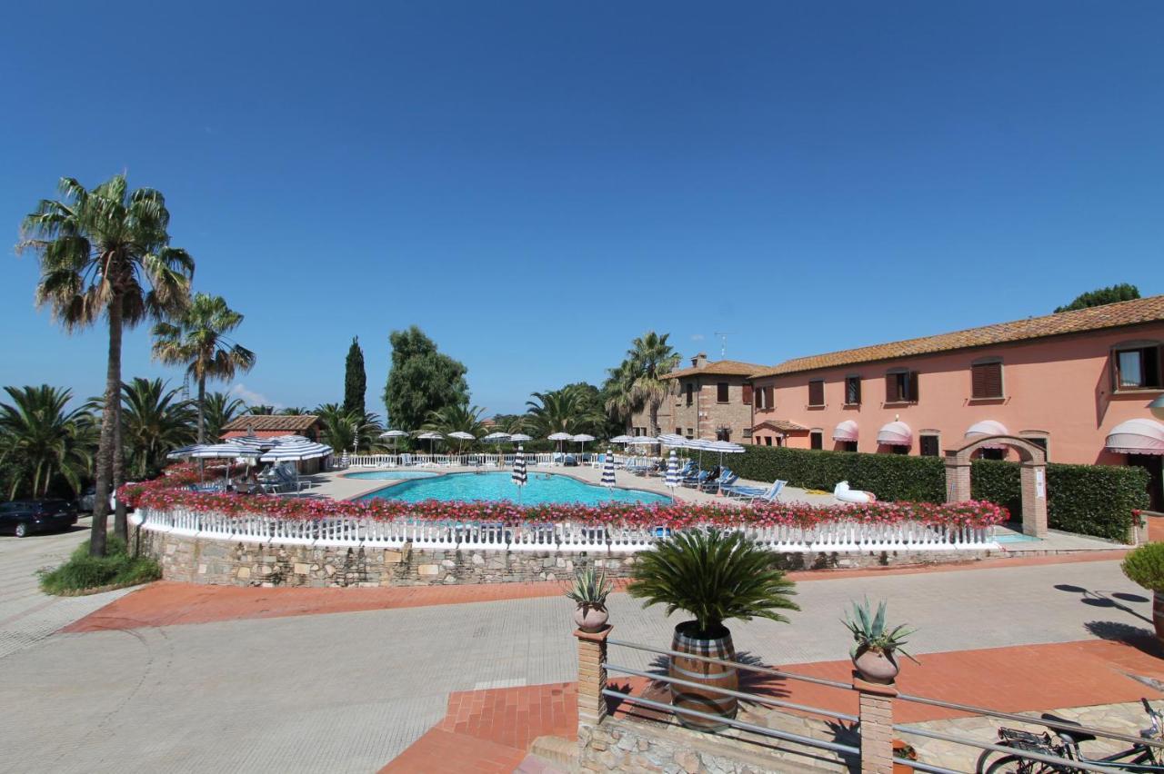 Agrihotel Elisabetta Collemezzano Kültér fotó